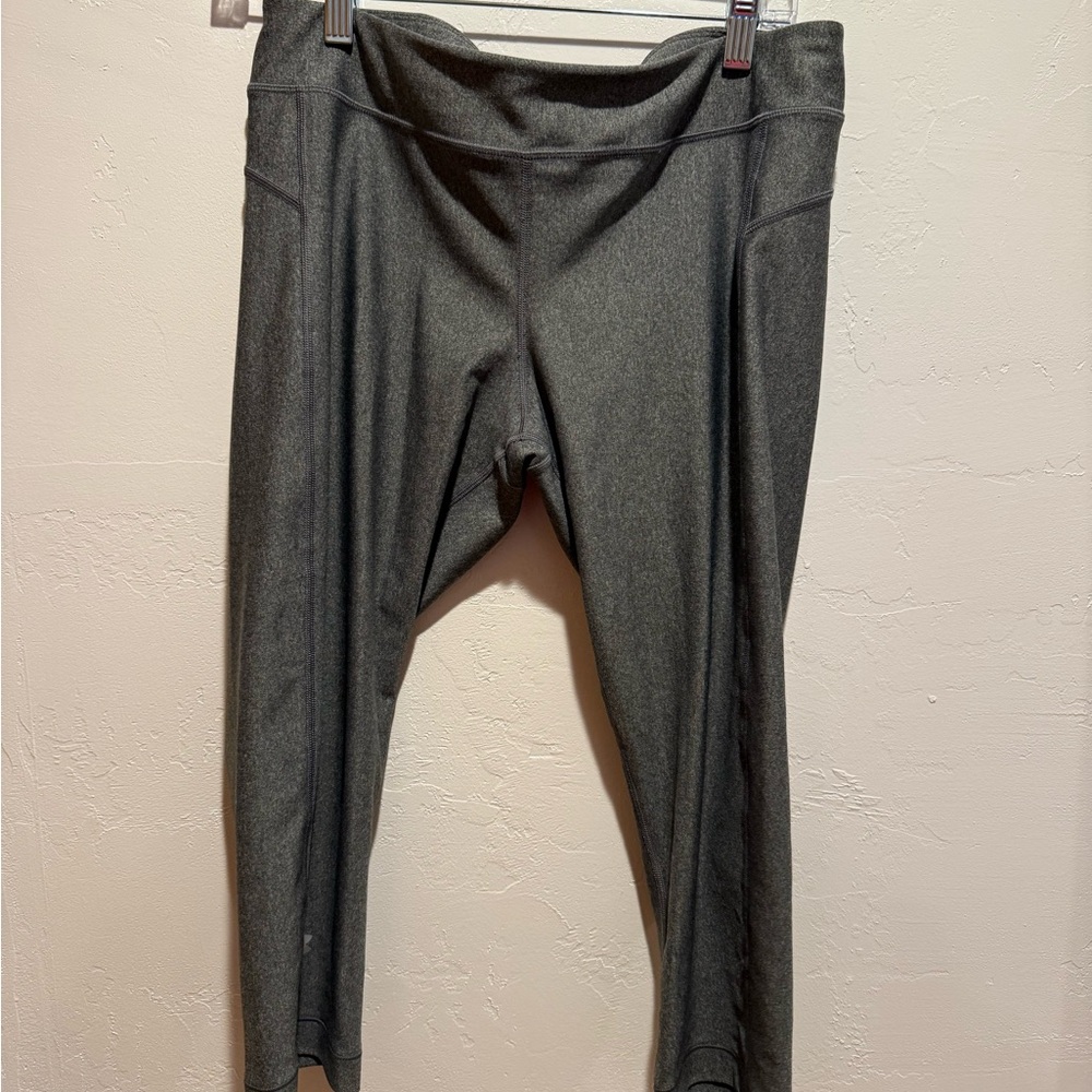 Under Armour Charcoal Leggings